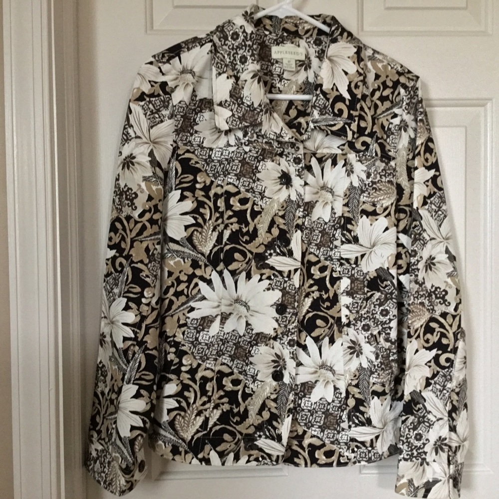 Appleseeds Buttoned Jacket Size 12